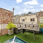 Three Storey Clifton Town House