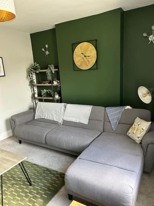 Hébergement de vacances Three Storey Clifton Town House